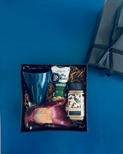 Load image into Gallery viewer, Cafe