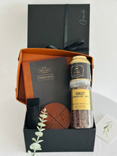 Load image into Gallery viewer, Top Brass